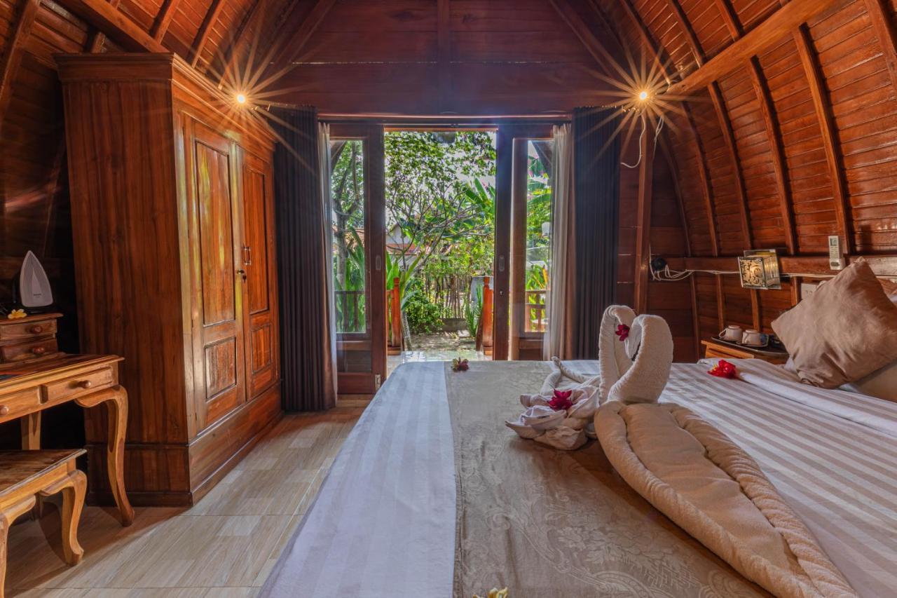 The Peace Arta Bungalow Batununggul Exterior foto